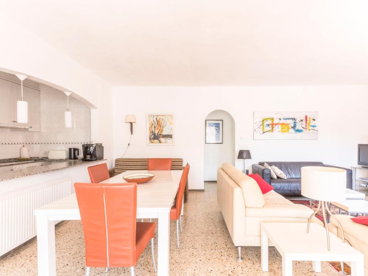 Holiday Home Peni Empuriabrava Bagian luar foto